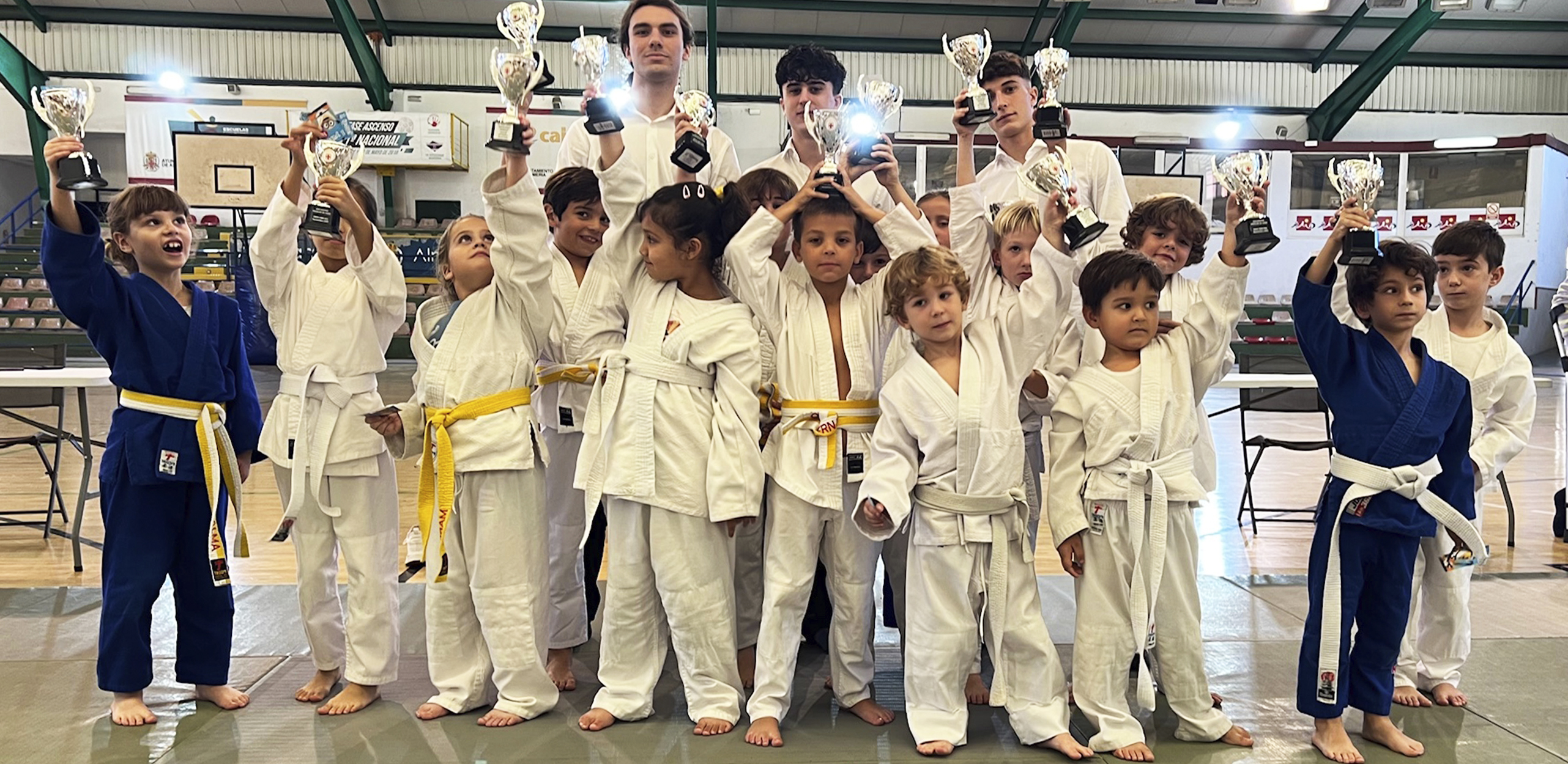 ENCUENTRO ESCOLAR DE JUDO, 16 DE NOVIEMBRE
