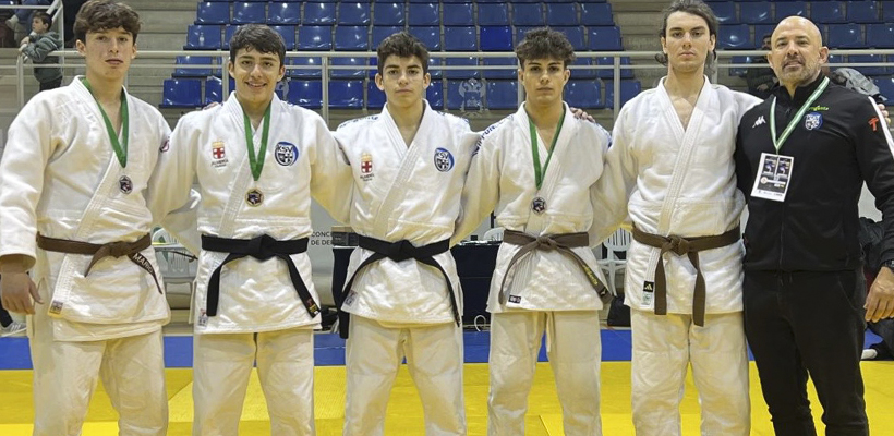 TRES MEDALLAS ANDALUZAS PARA EL EQUIPO CADETE